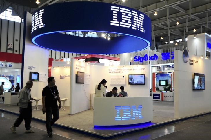 IBM Gelir Raporu, Q4 Toplam Gelir Beklentileri Aştı