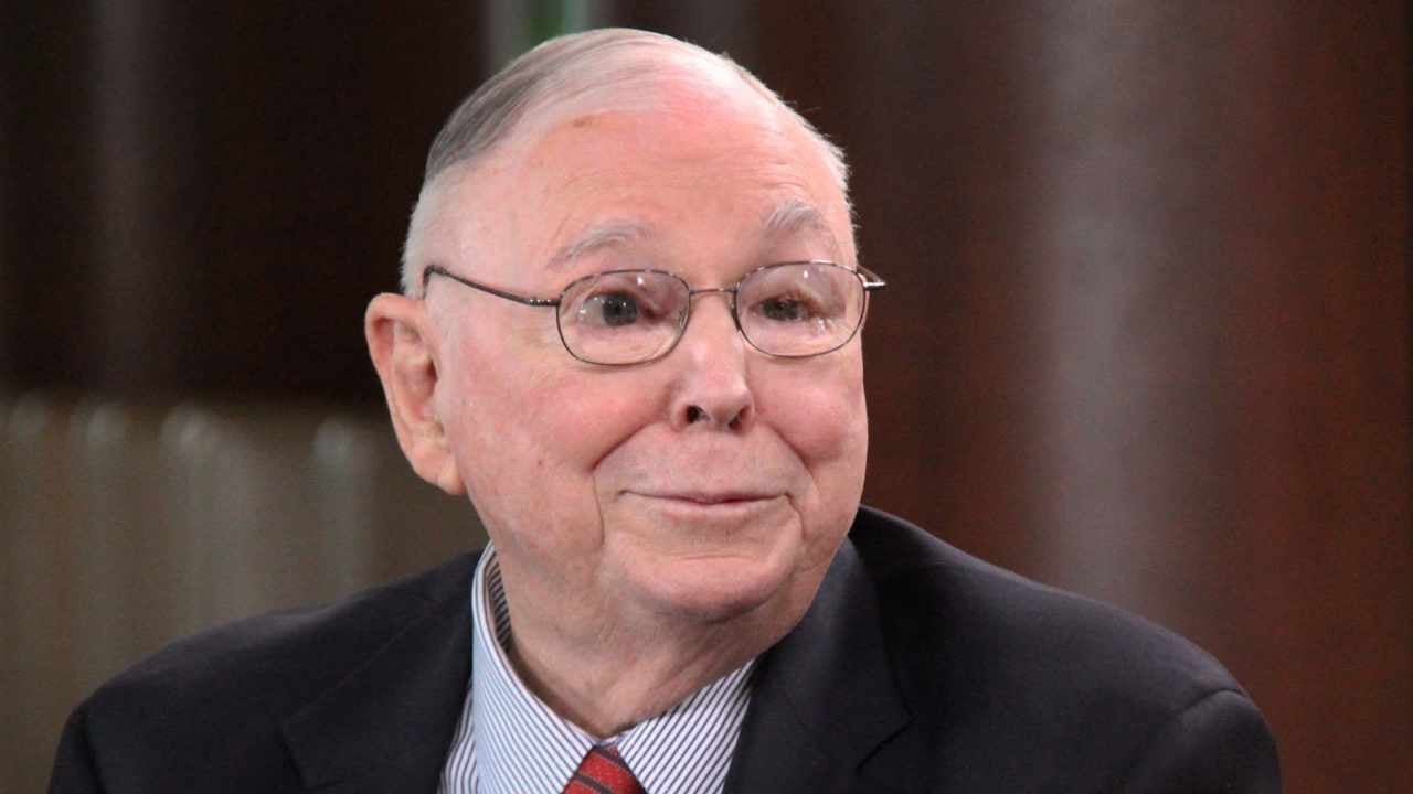 Charlie Munger, Kripto Paraların “Aptallık” Olduğunu Savundu