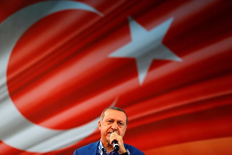 Cumhurbaşkanı Erdoğan’dan gençlere ileti: “Geleceğe dair umutlarınızı asla kaybetmeyin”