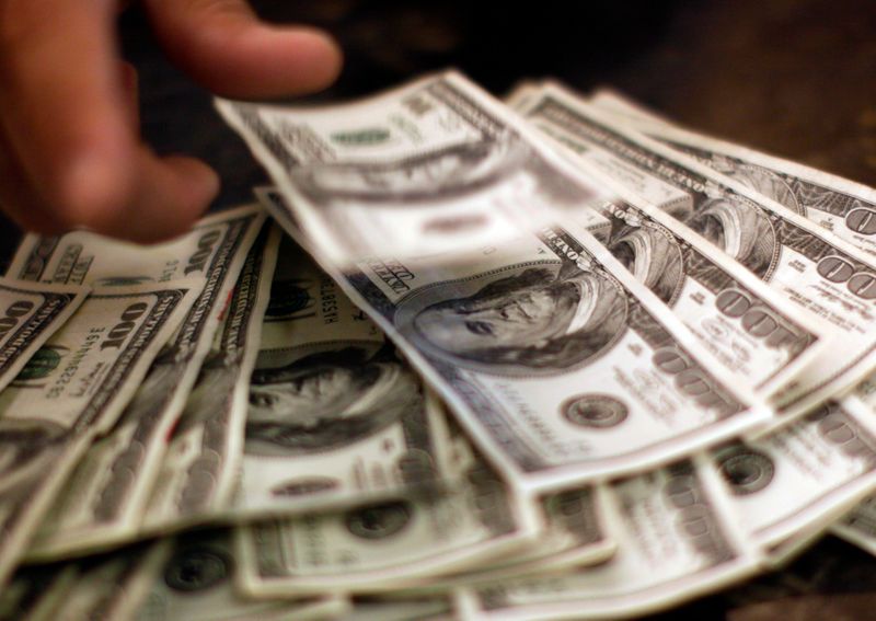 Dolar/TL yeni rekor seviyeyi gördü