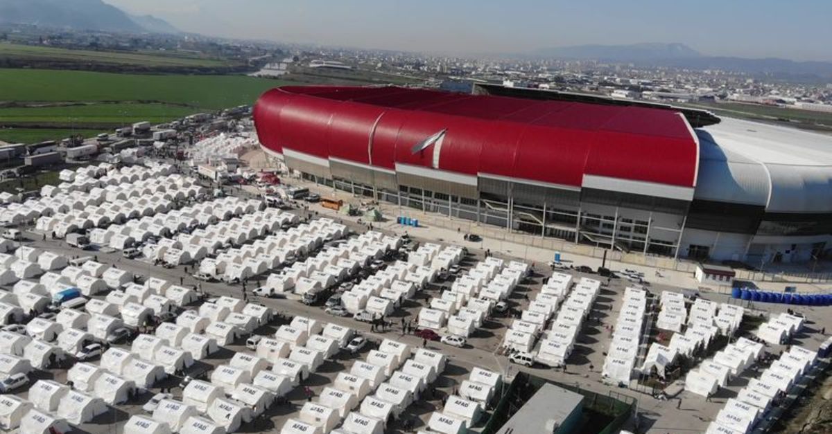 Federasyon zelzele nedeniyle ligden çekilme taleplerini onayladı