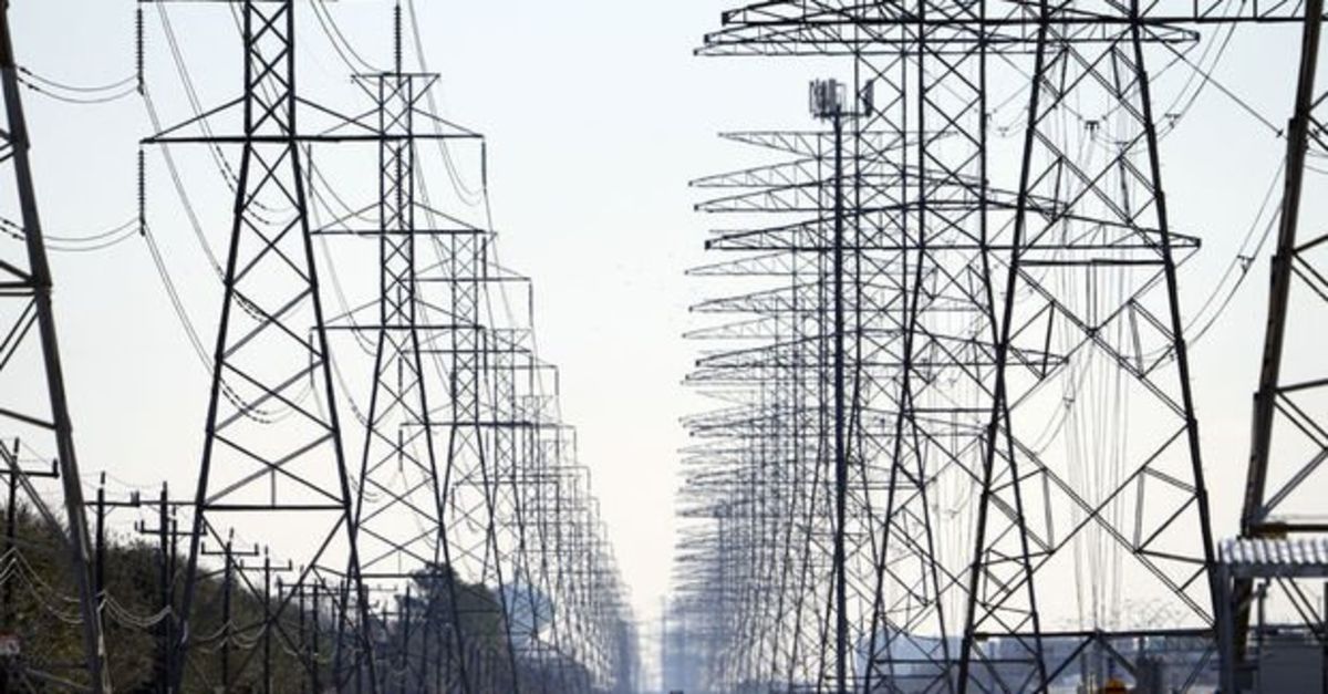 OHAL’de depremzedelerden elektrik ve doğalgaz garanti bedeli alınmayacak