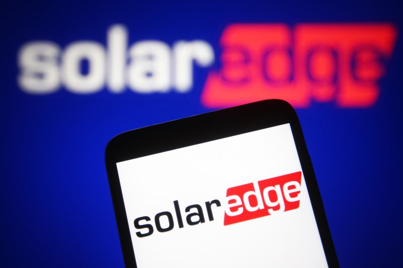 SolarEdge Technologies Inc Gelir Raporu, Q4 Toplam Gelir Beklentileri Aştı