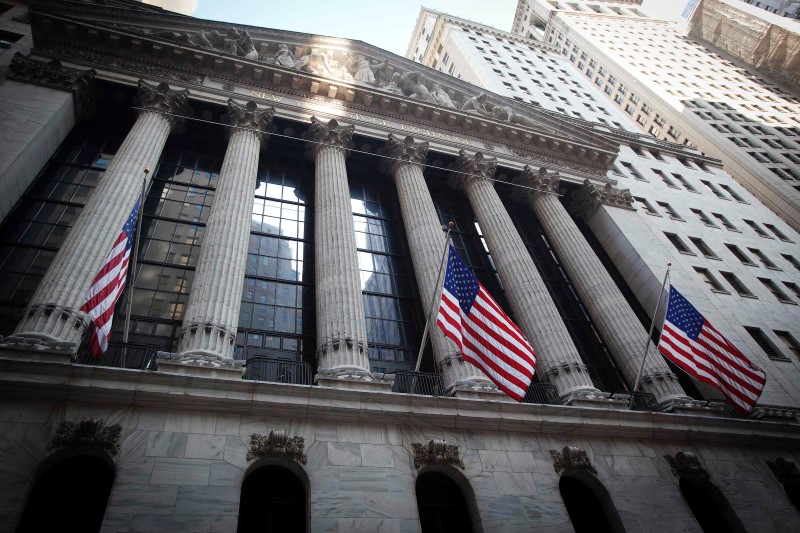 ABD piyasaları kapanışta yükseldi; Dow Jones Industrial Average 1,05% kıymet kazandı