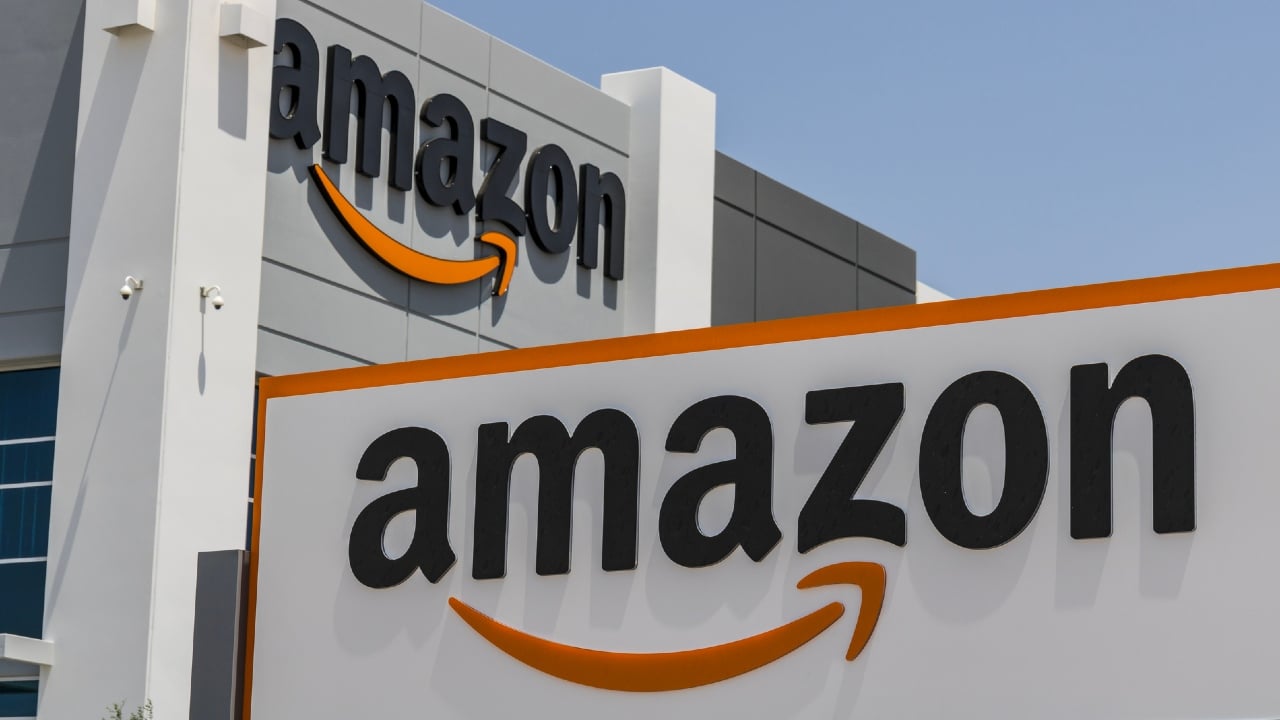 Amazon, Nisan Ayında NFT Pazaryeri mi Kuracak?