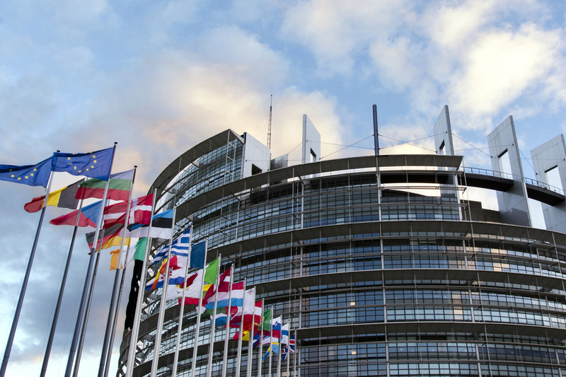Avrupa Parlamentosu dijital cüzdan yasasını onayladı