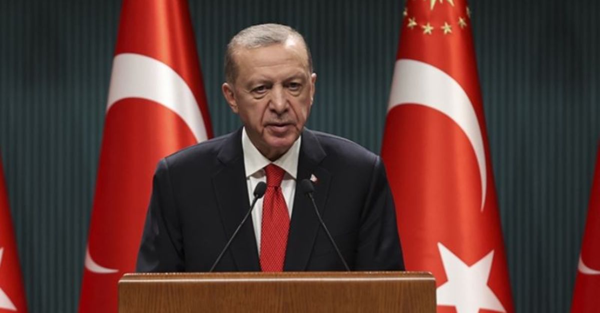 Erdoğan: Sarsıntı bölgesindeki işletmelerin KOSGEB’e olan 2023 borçlarını siliyoruz