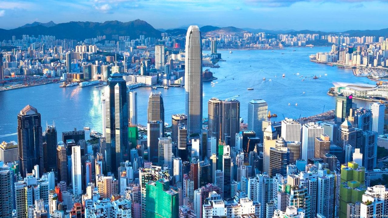 Hong Kong Düzenleyicileri, Kripto Firmalarına Kapı Açıyor