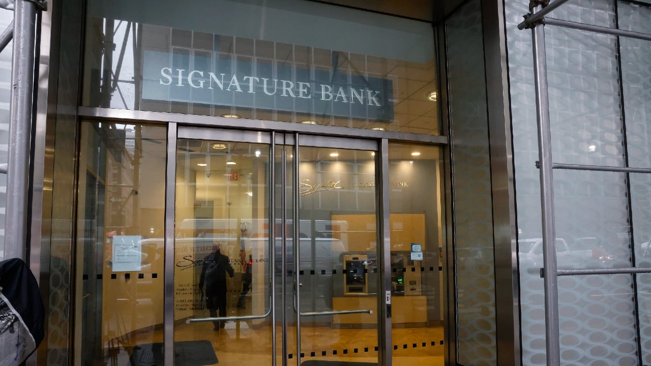 Signature Bank, Çöküşü Öncesinde Soruşturma Altındaydı