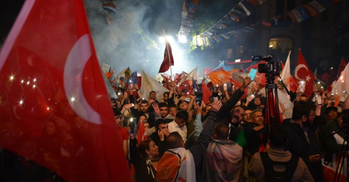 Erdoğan: Enflasyondan kaynaklanan problemleri gidermek önümüzdeki günlerin en acil başlığıdır